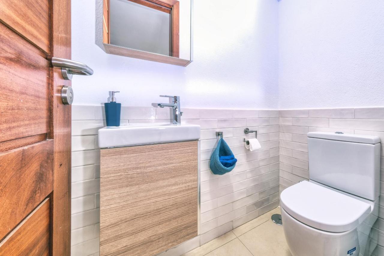 Casa Bleu 2 Floors ,2 Bedrooms ,Equipped Kitchen ,Balcony ,Terrace And Grill Puerto Calero Exterior photo